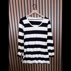 CP Shades Top Small Womens White Blue Striped Scoop Neck Long Sleeve Wool